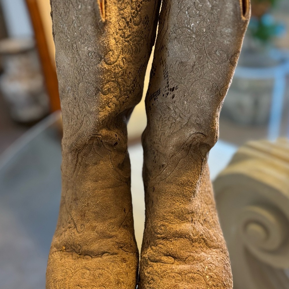 Lucchese Silver and Gray Heeled Boots with Rugged Style Size 8.5.